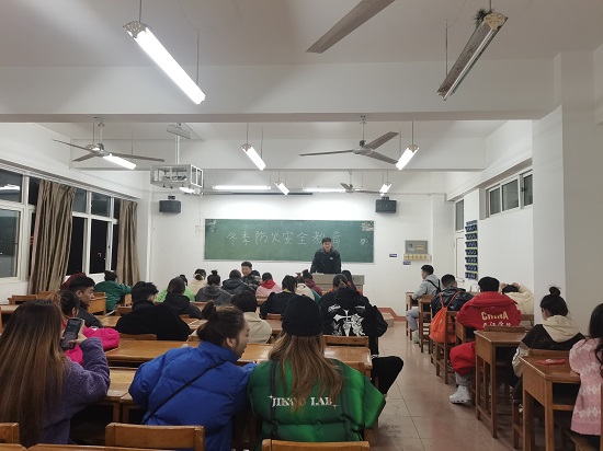 说明: C:\Users\Administrator\Desktop\九州·体育(中国)官方网站开展冬季防火安全教育\九州·体育(中国)官方网站开展冬季防火安全教育\微信图片_202111291503482.jpg