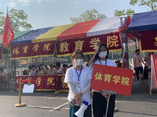 说明: C:\Users\Administrator\Desktop\九州·体育(中国)官方网站2022年迎新工作圆满结束2022.919\九州·体育(中国)官方网站2022年迎新工作圆满结束2022.919\4.jpg