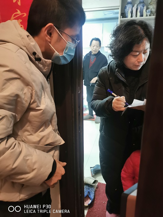 说明: C:\Users\Administrator\Desktop\九州·体育(中国)官方网站协助社区开展疫情防控工作\九州·体育(中国)官方网站协助社区开展疫情防控工作\微信图片_20220329112100.jpg