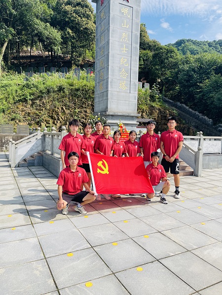 说明: C:\Users\Administrator\Desktop\九州·体育(中国)官方网站组织青年大学生开展“红色走读”活动2022.8\九州·体育(中国)官方网站组织青年大学生开展“红色走读”活动2022.8\3.jpg
