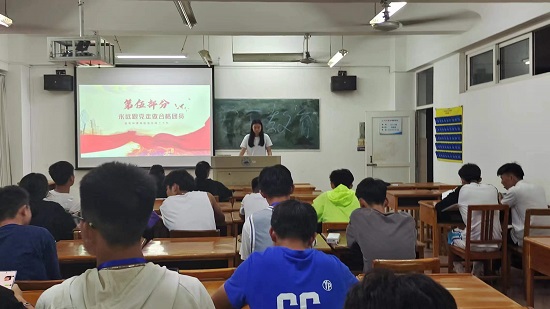 说明: C:\Users\Administrator\Desktop\九州·体育(中国)官方网站开展感悟红色精神献礼建团百年主题团日活动2022.5.9\九州·体育(中国)官方网站开展感悟红色精神献礼建团百年主题团日活动2022.5.9\2.jpg